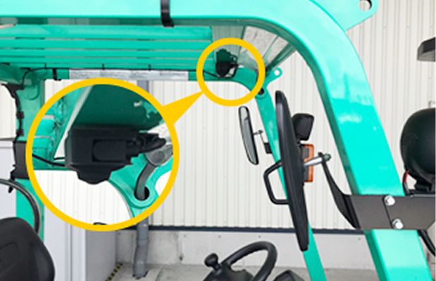 フォークリフト用ドラレコの設置例