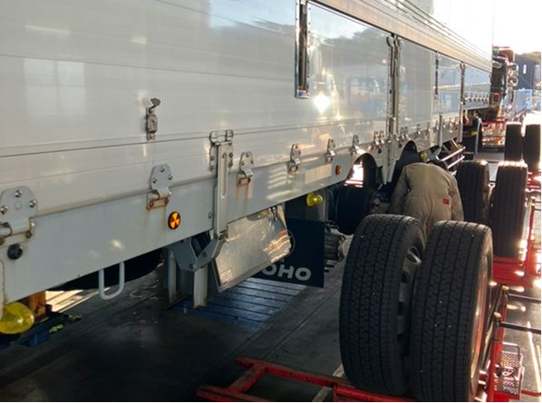 W連結車両の整備 6